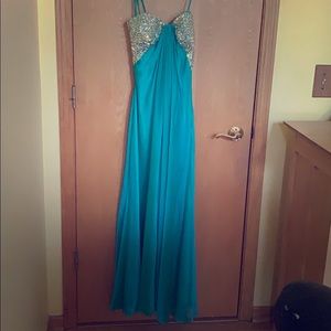 Peaches Boutique Strapless Prom Dress